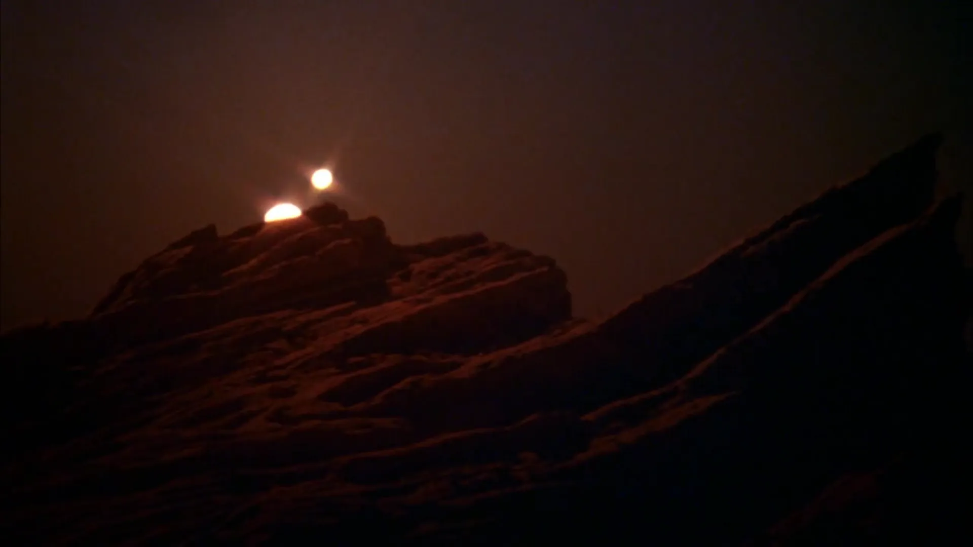 Forbidden World scene still 6