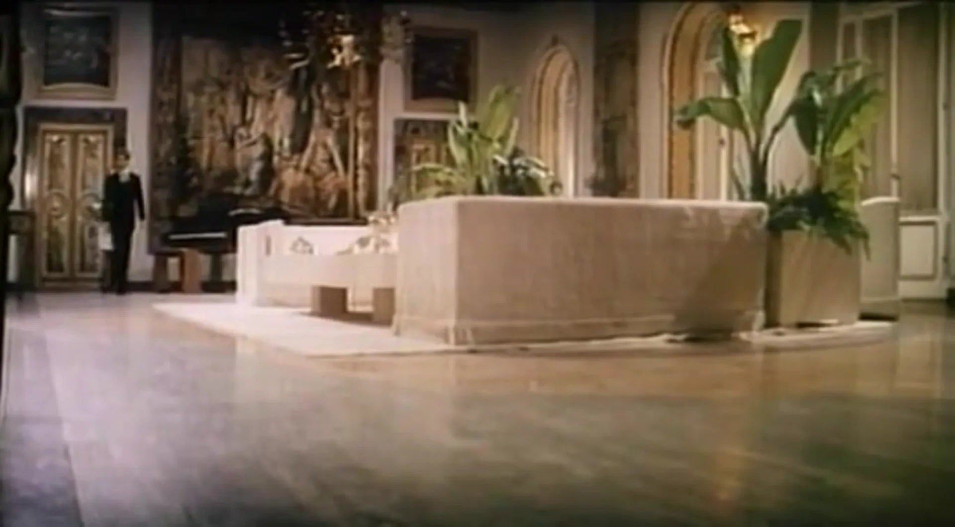 Camille 2000 scene still 3