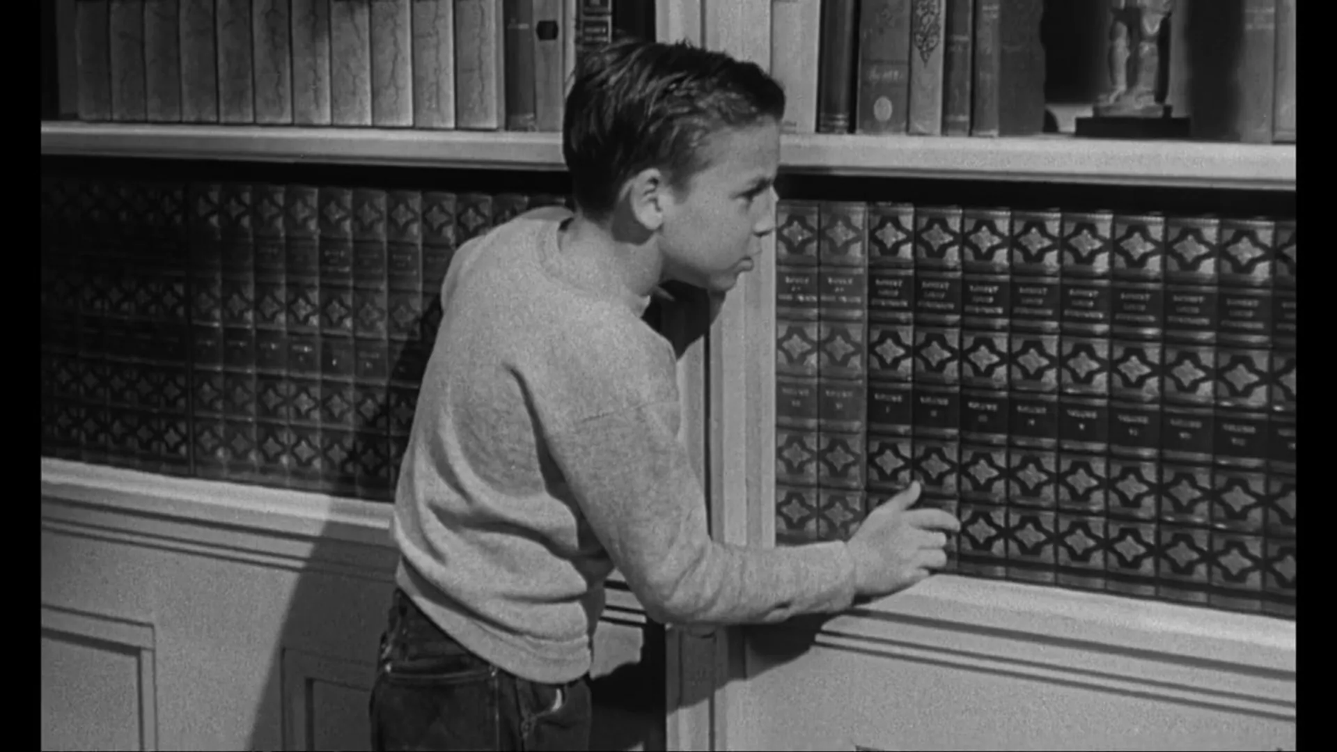Tobor the Great scene still 3