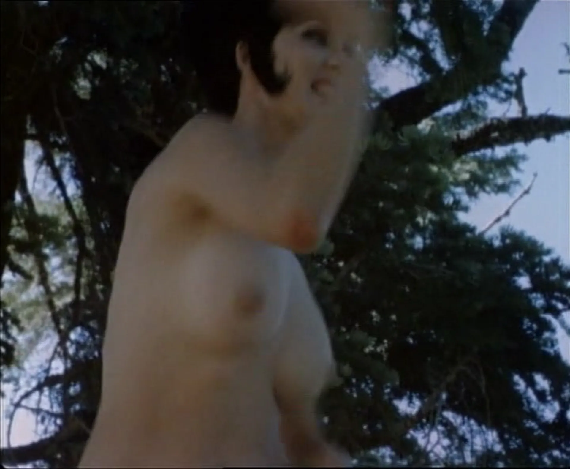 Mondo Topless scene still 6