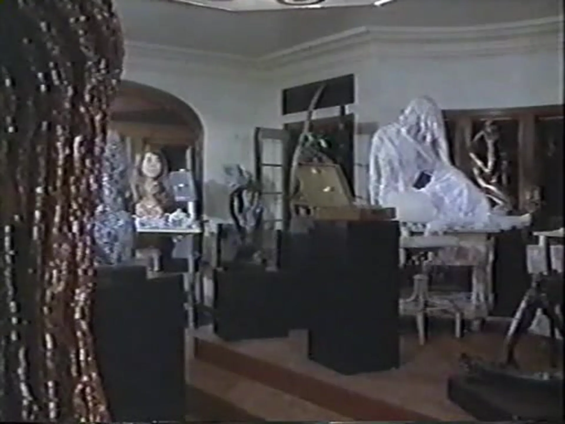 Scream, Pretty Peggy scene still 2