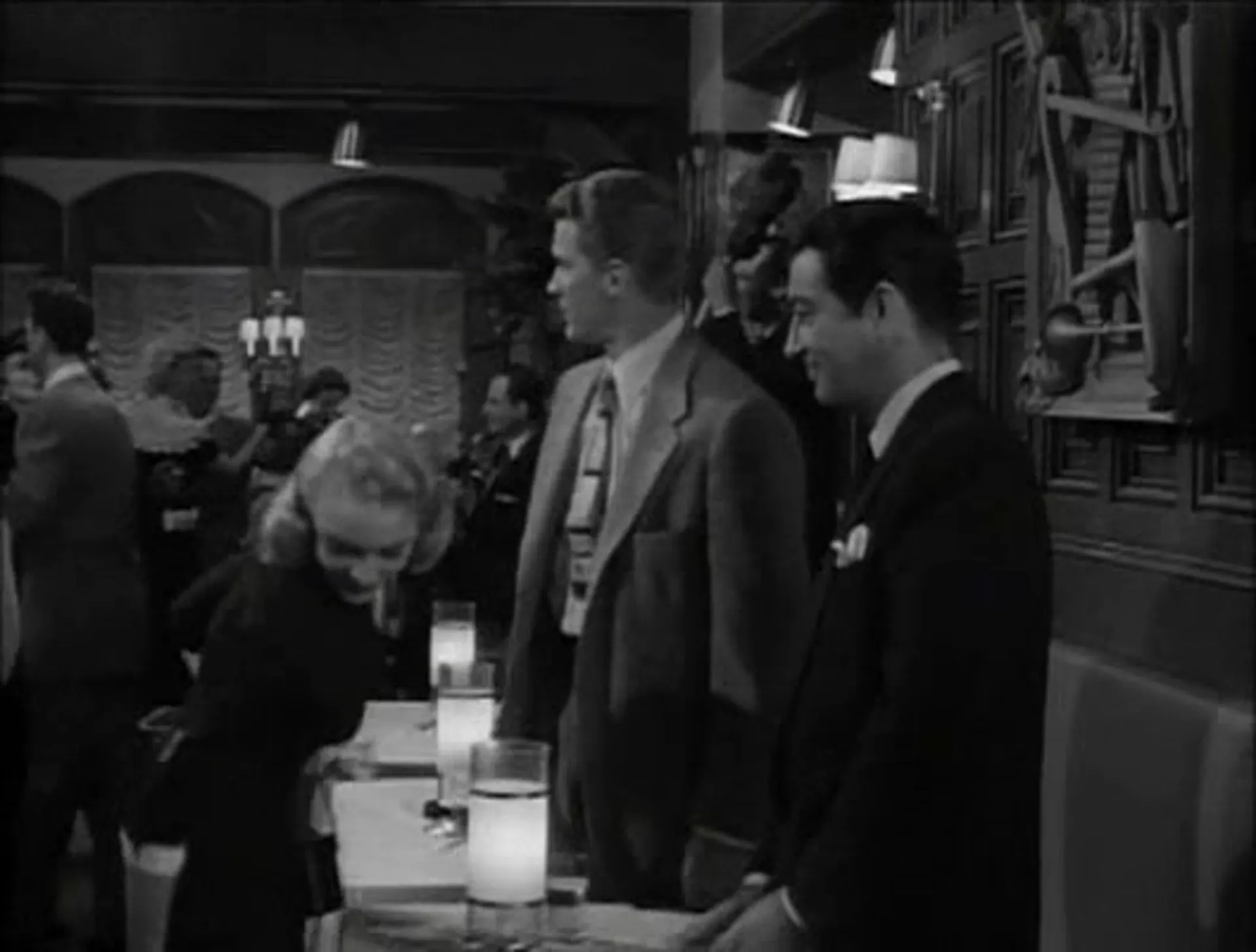 Rogue Cop scene still 2