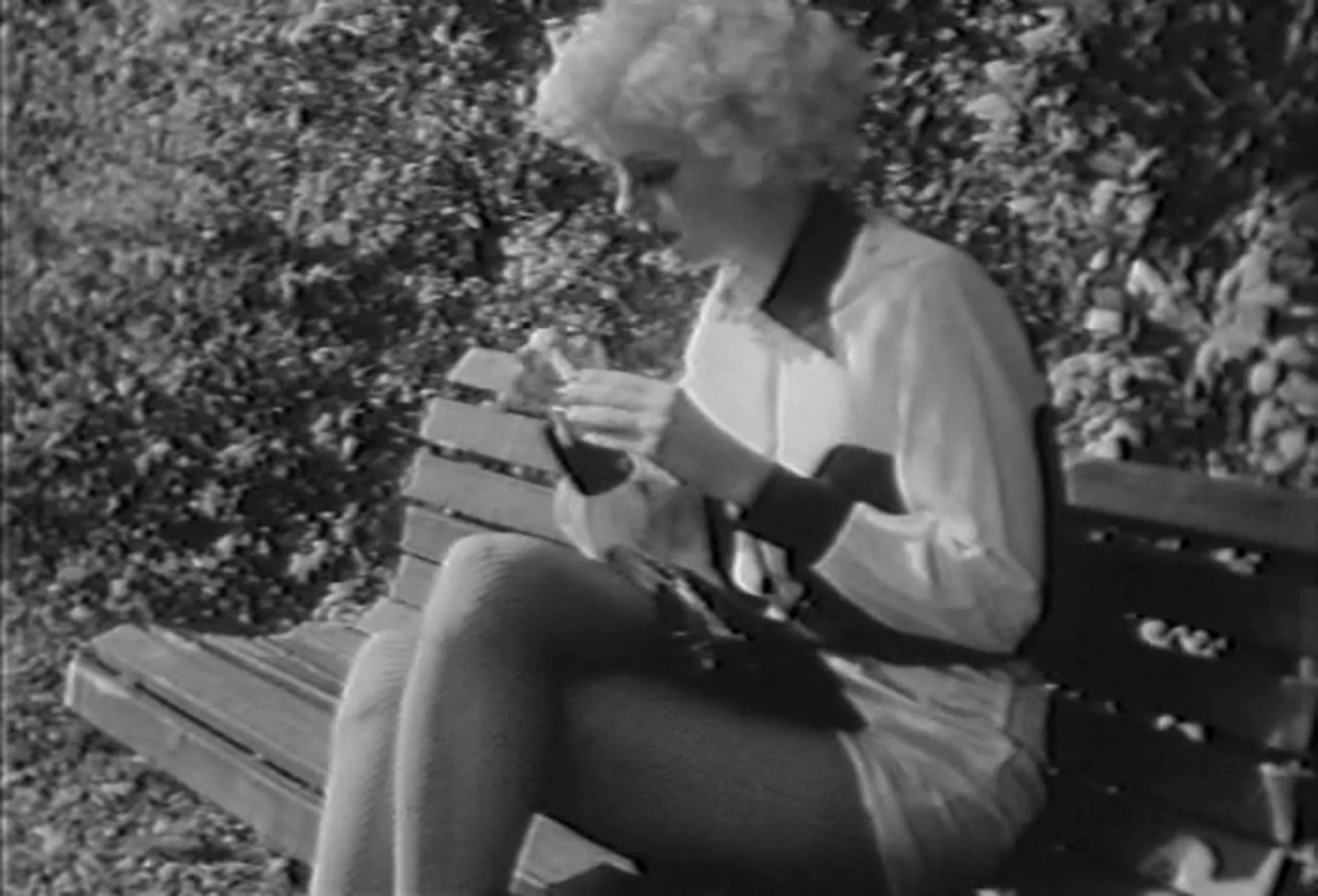 Mondo Trasho scene still 1