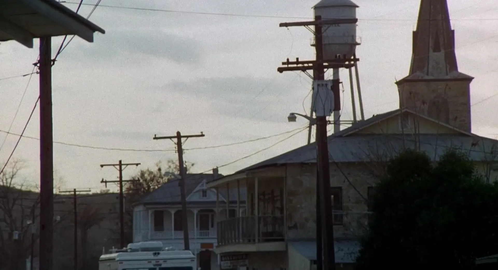 Race with the Devil scene still 6