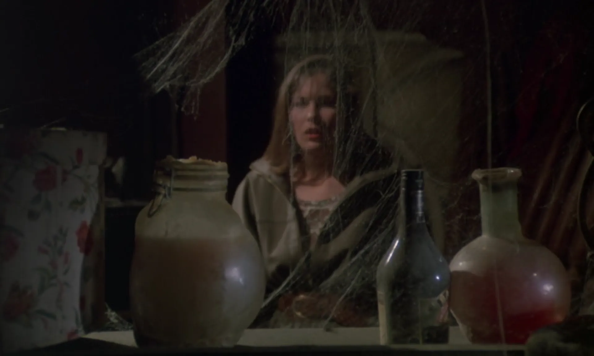 Ghosthouse scene still 3