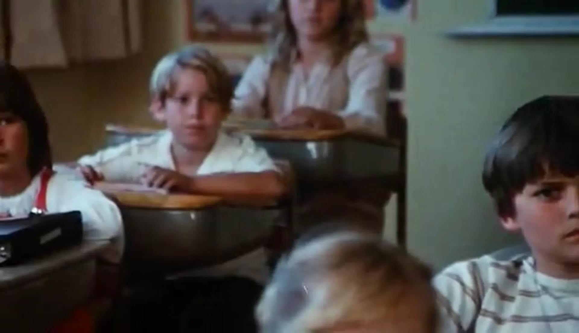 Bloody Birthday scene still 1