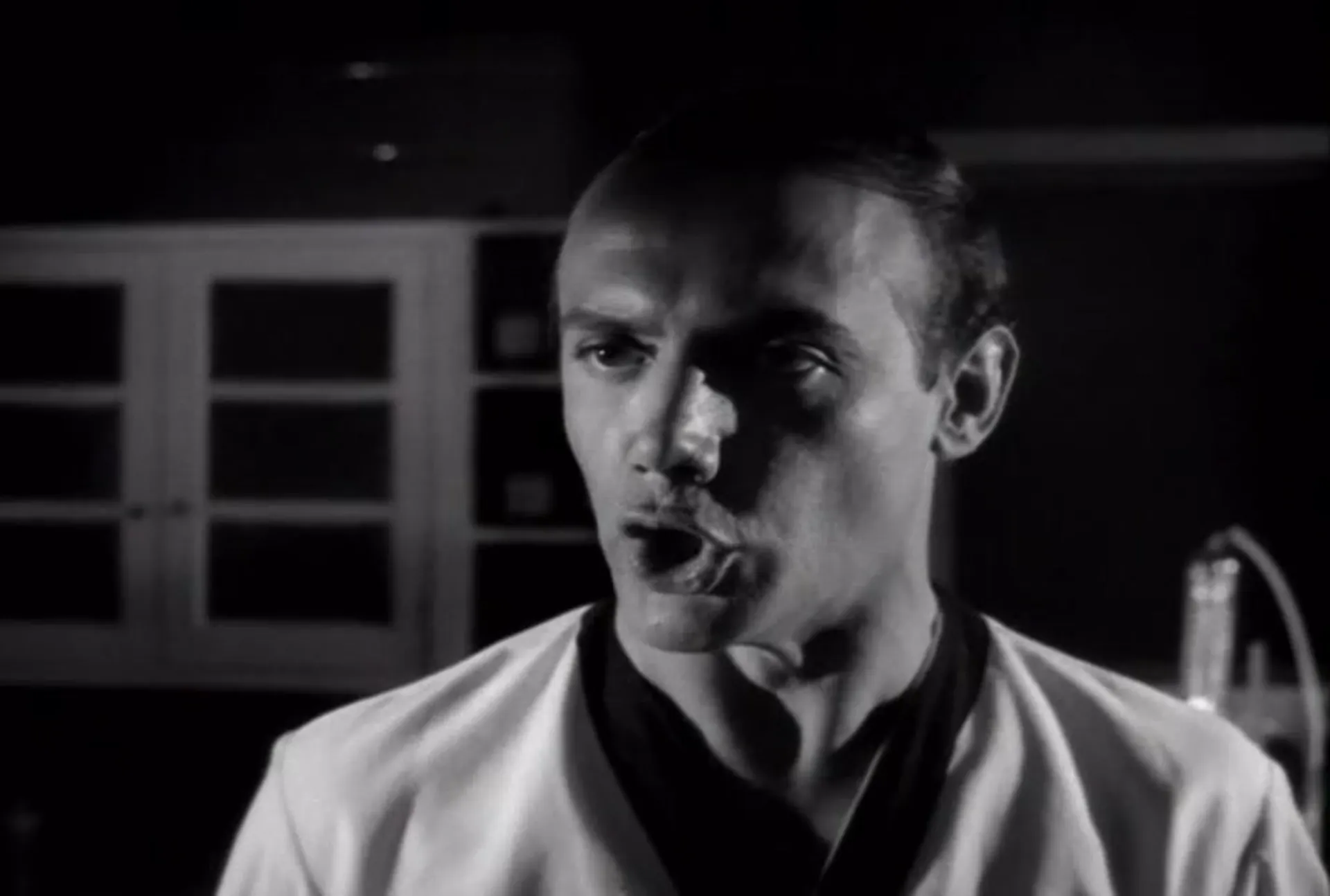 The Curious Dr. Humpp scene still 5