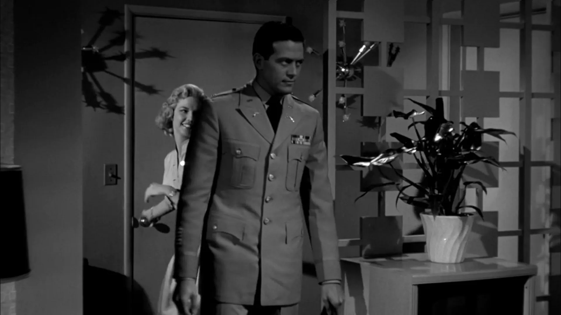 War of the Colossal Beast scene still 1