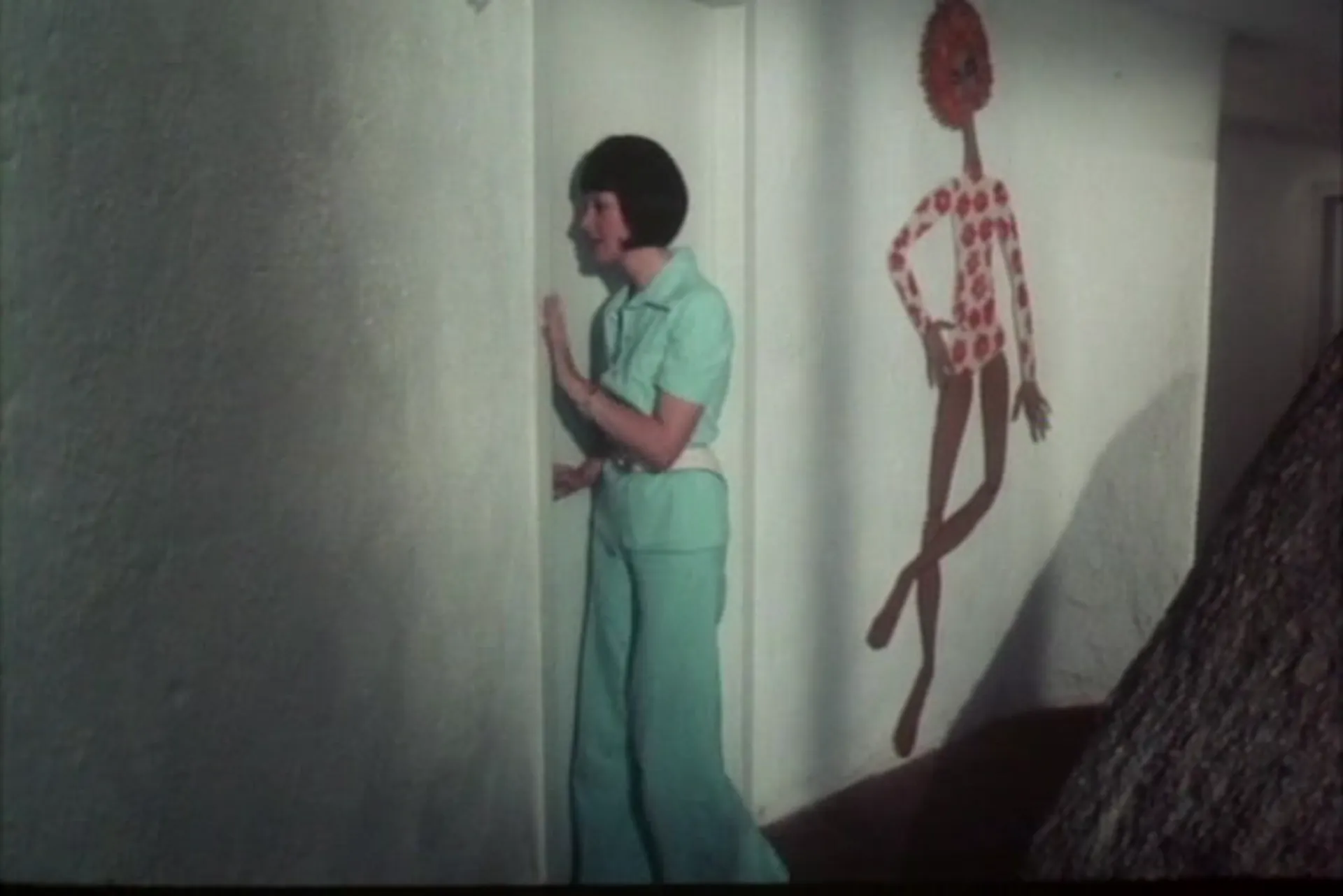So Young, So Lovely, So Vicious... scene still 5