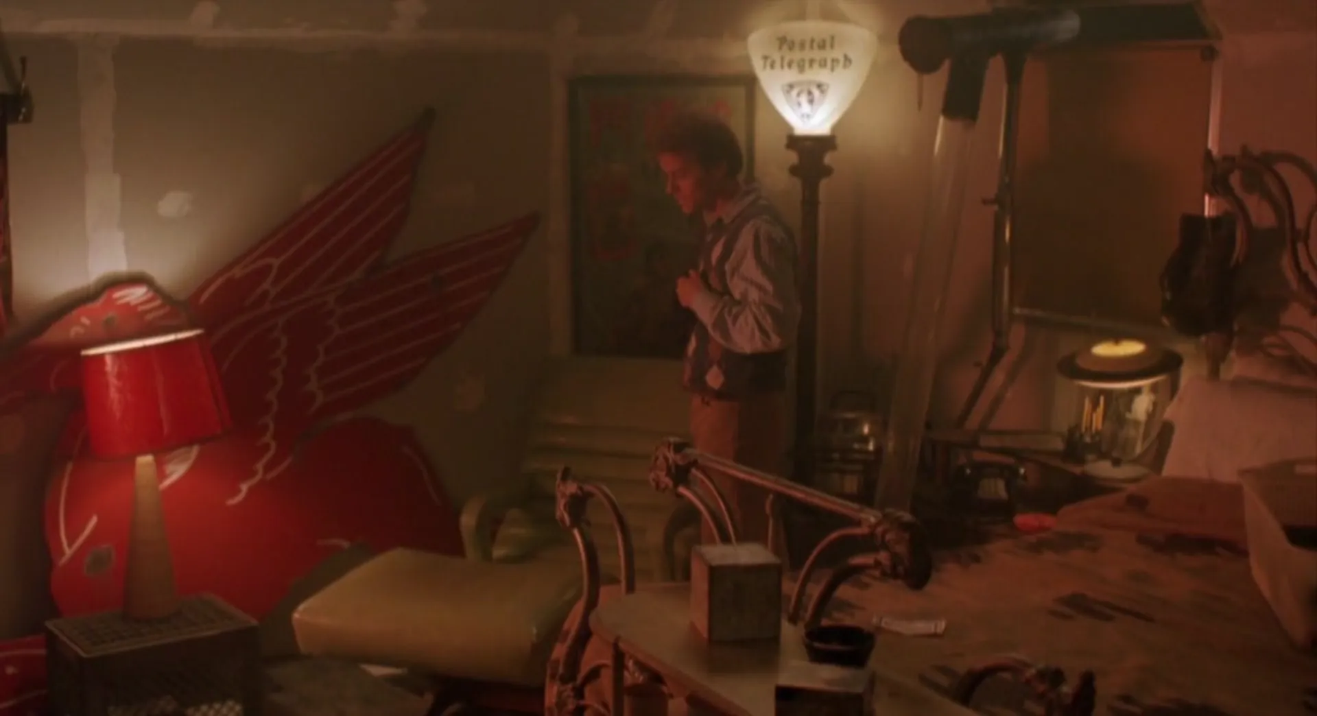 976-EVIL scene still 4