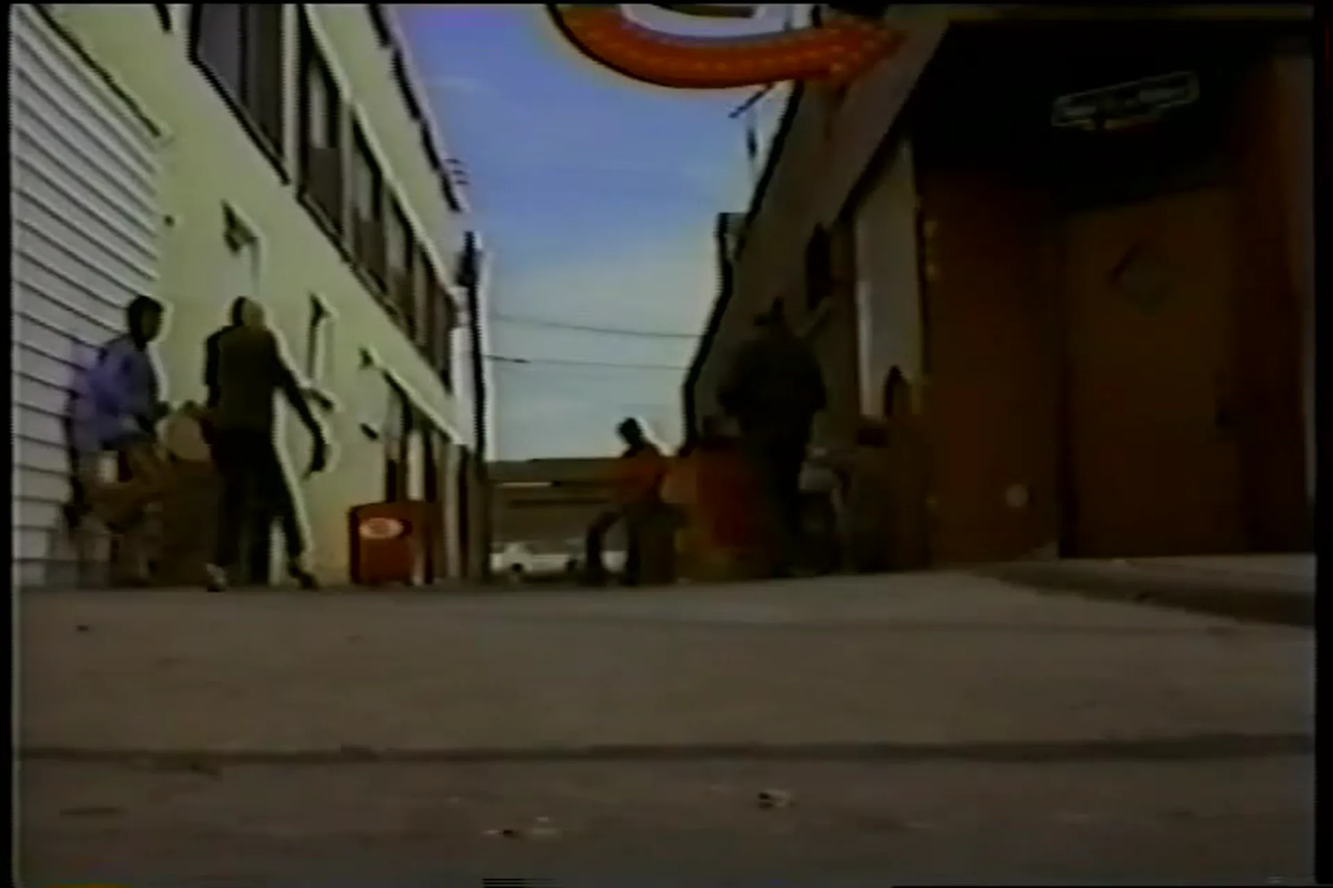 Three Tough Guys scene still 3