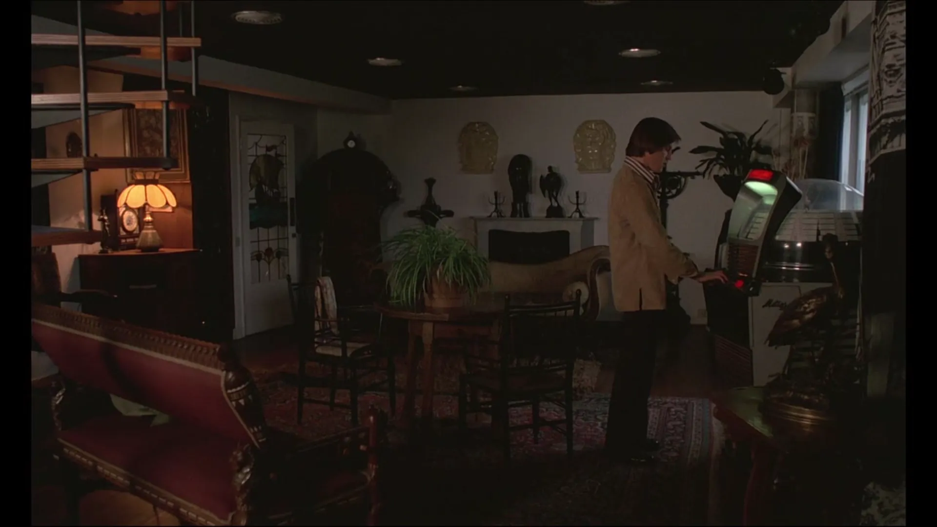 Alfie Darling scene still 7
