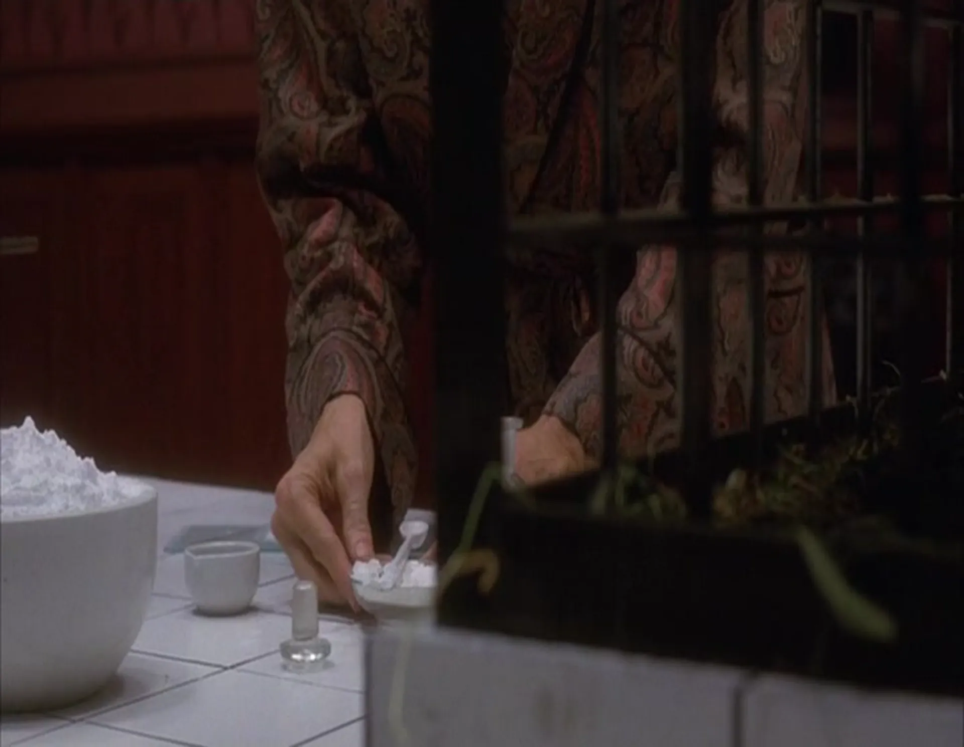 Edge of Sanity scene still 1