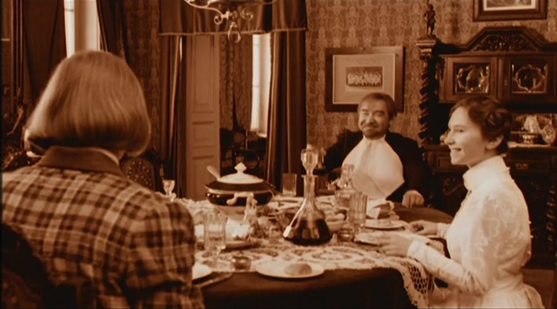Of Freaks and Men scene still 2
