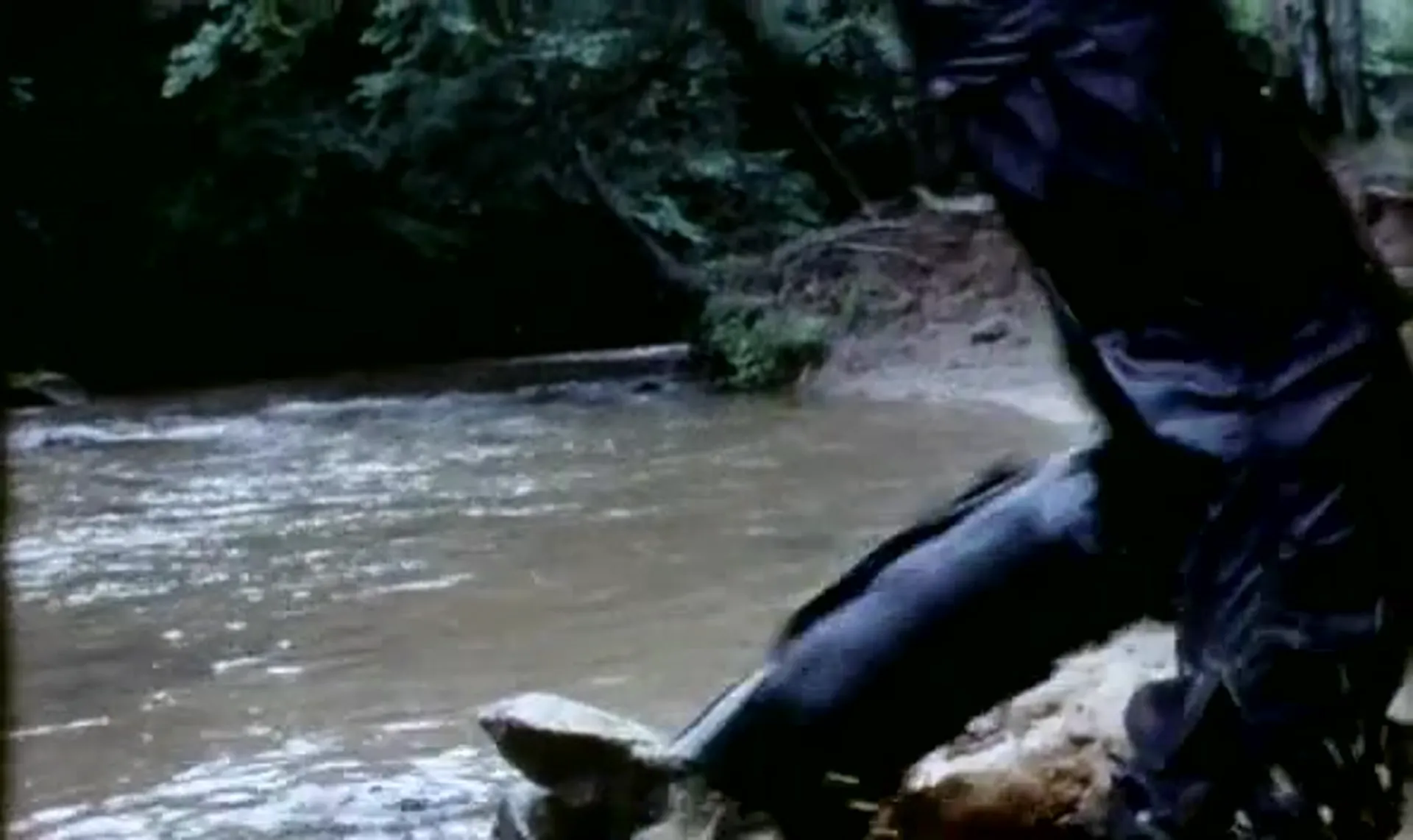 Alien Outlaw scene still 5