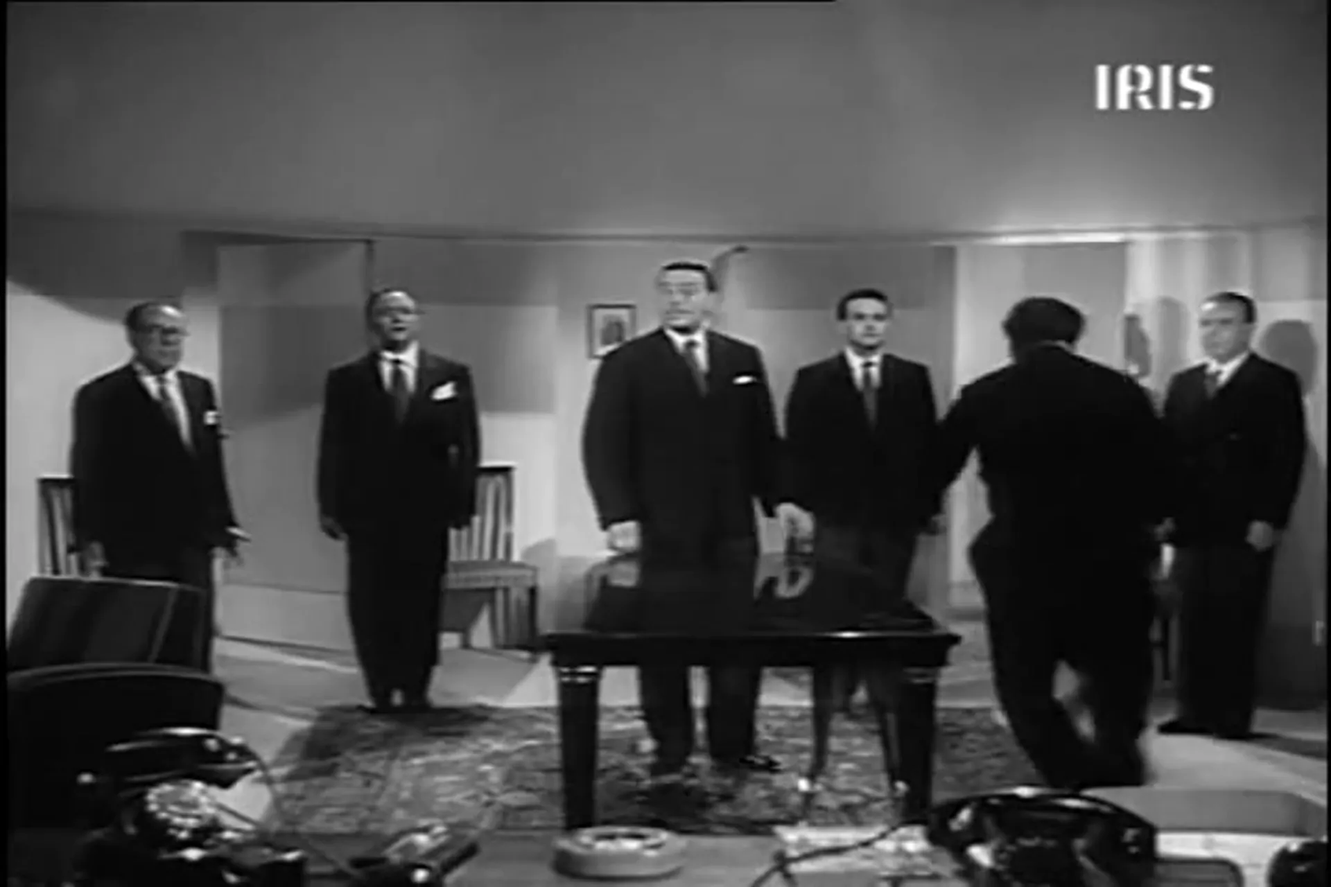 It's Him!... Yes! Yes! scene still 12