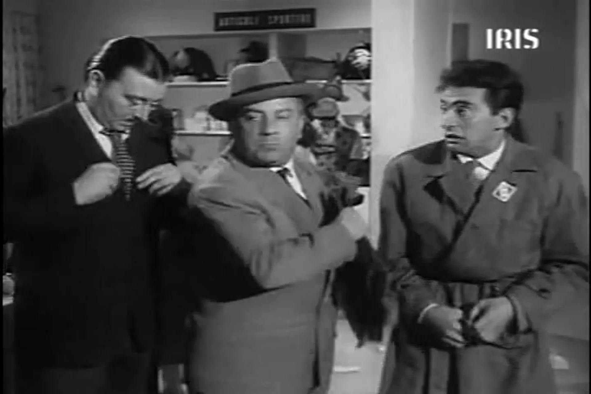 It's Him!... Yes! Yes! scene still 7
