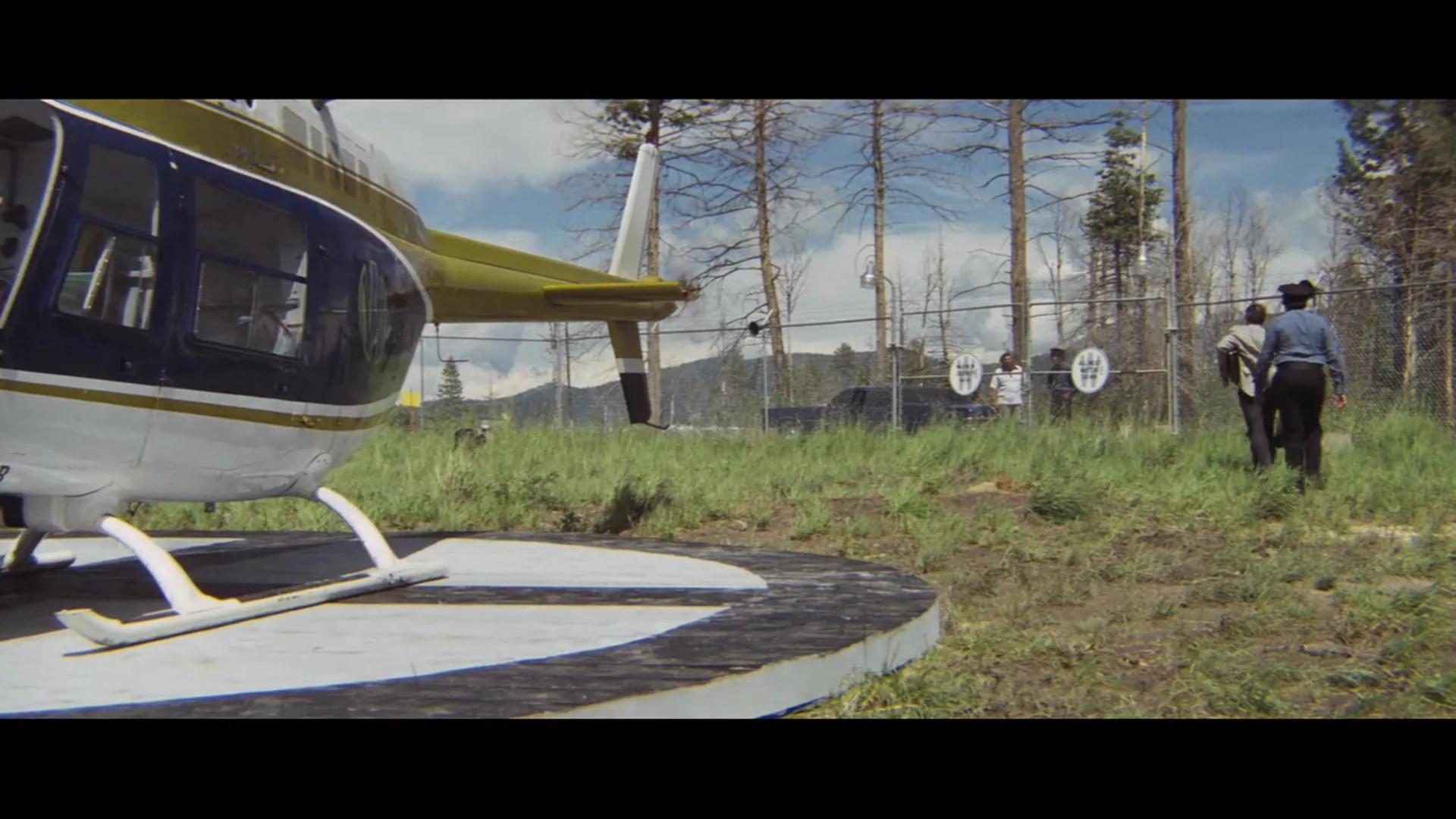 The Man Who Fell to Earth scene still 5