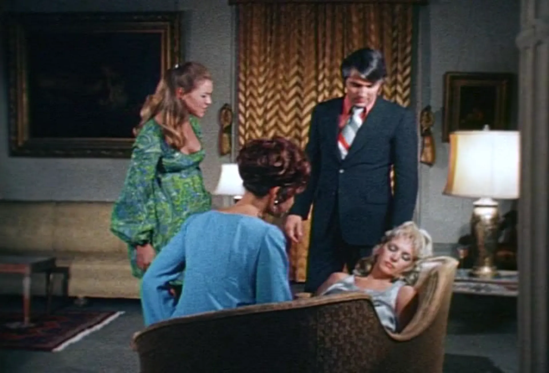 The Brides Wore Blood scene still 5
