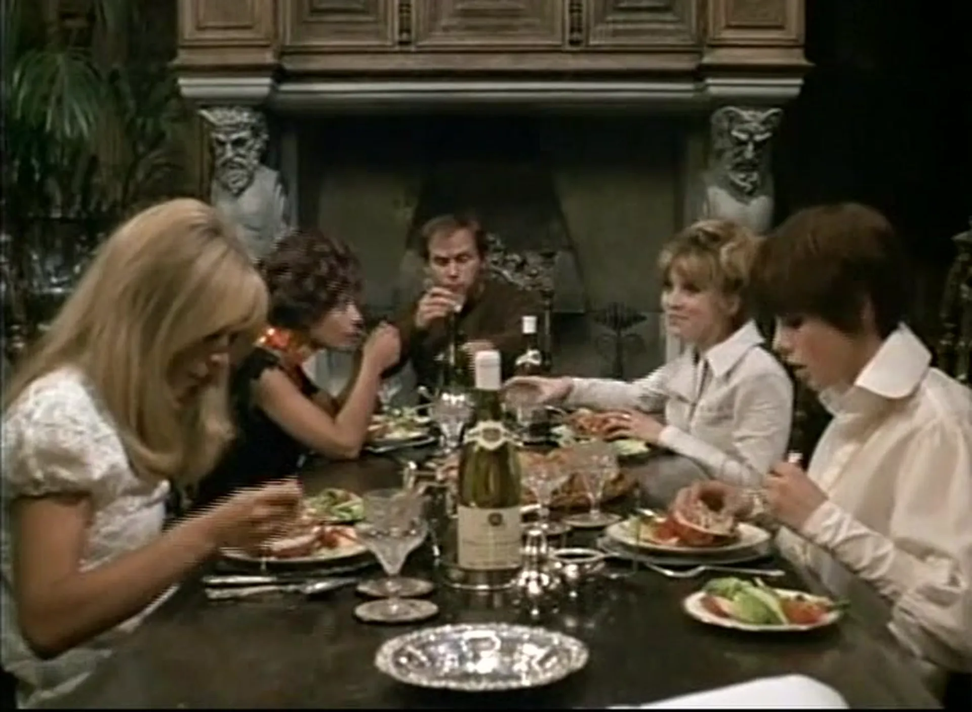 The Touchables scene still 2