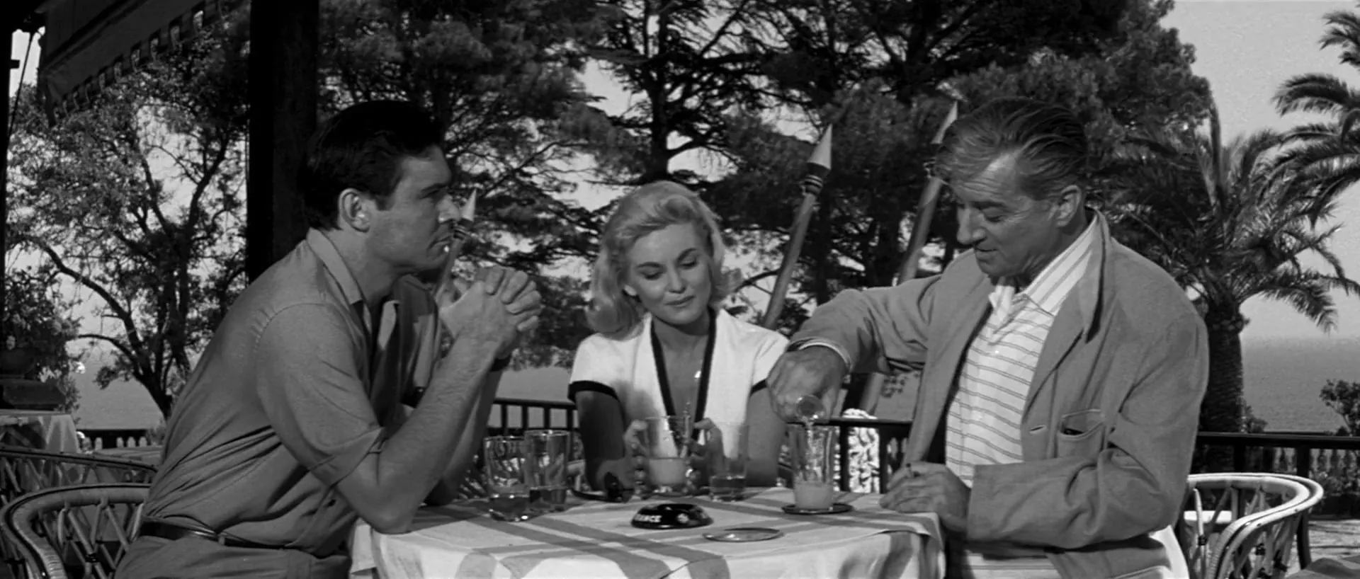 Stop Me Before I Kill! scene still 1