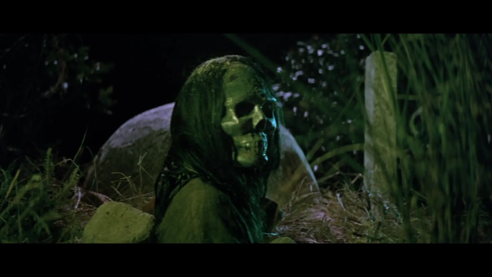 The Legend of the 7 Golden Vampires scene still 2