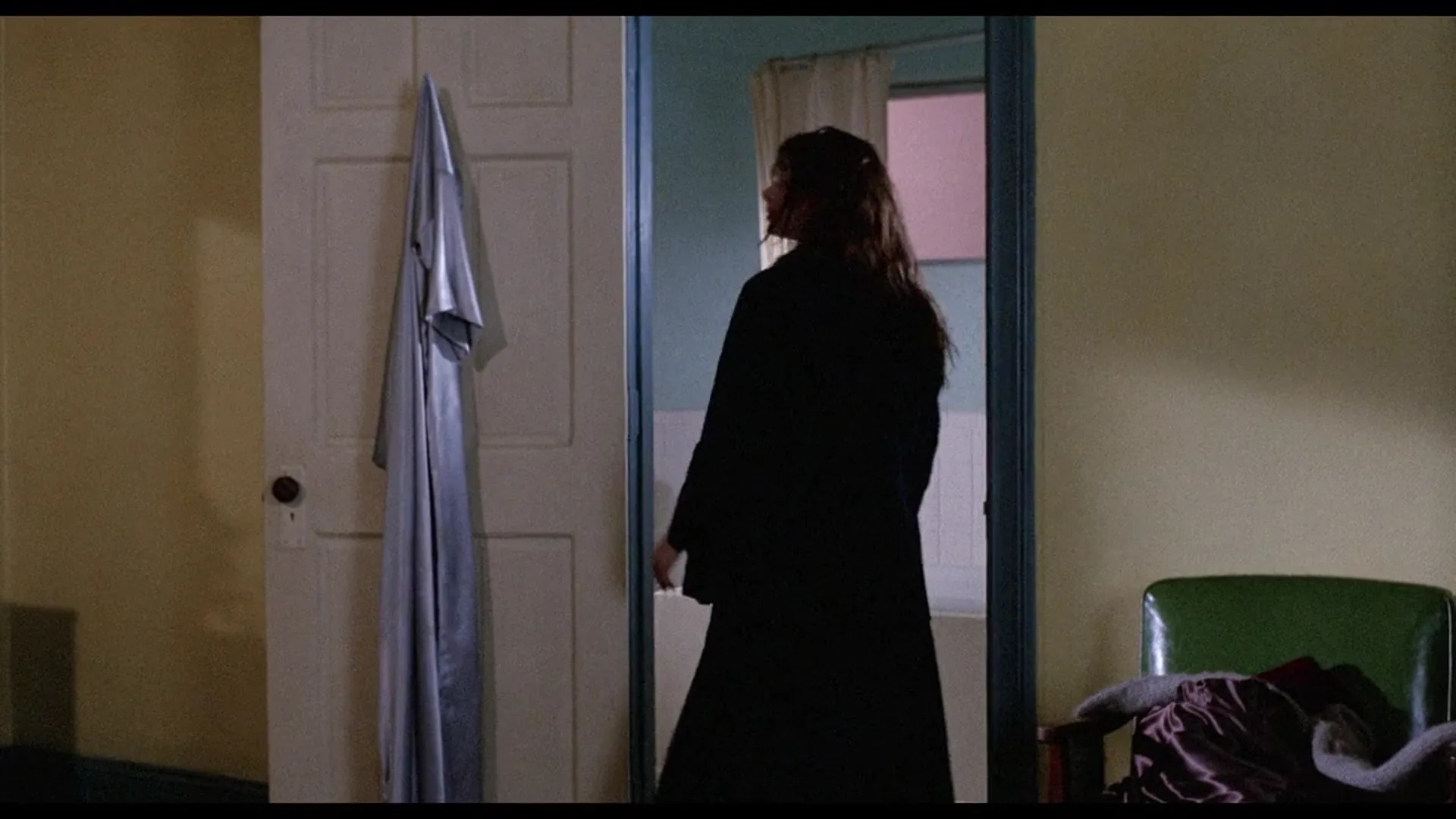 Black Rainbow scene still 6