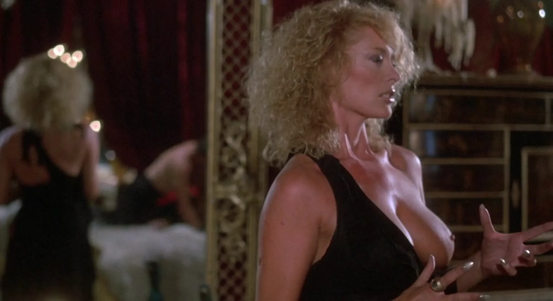 Howling II: Stirba - Werewolf Bitch scene still 5