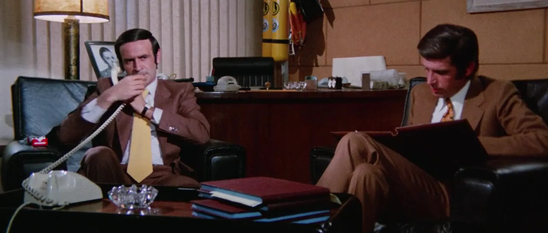The Forbidden Photos of a Lady Above Suspicion scene still 5