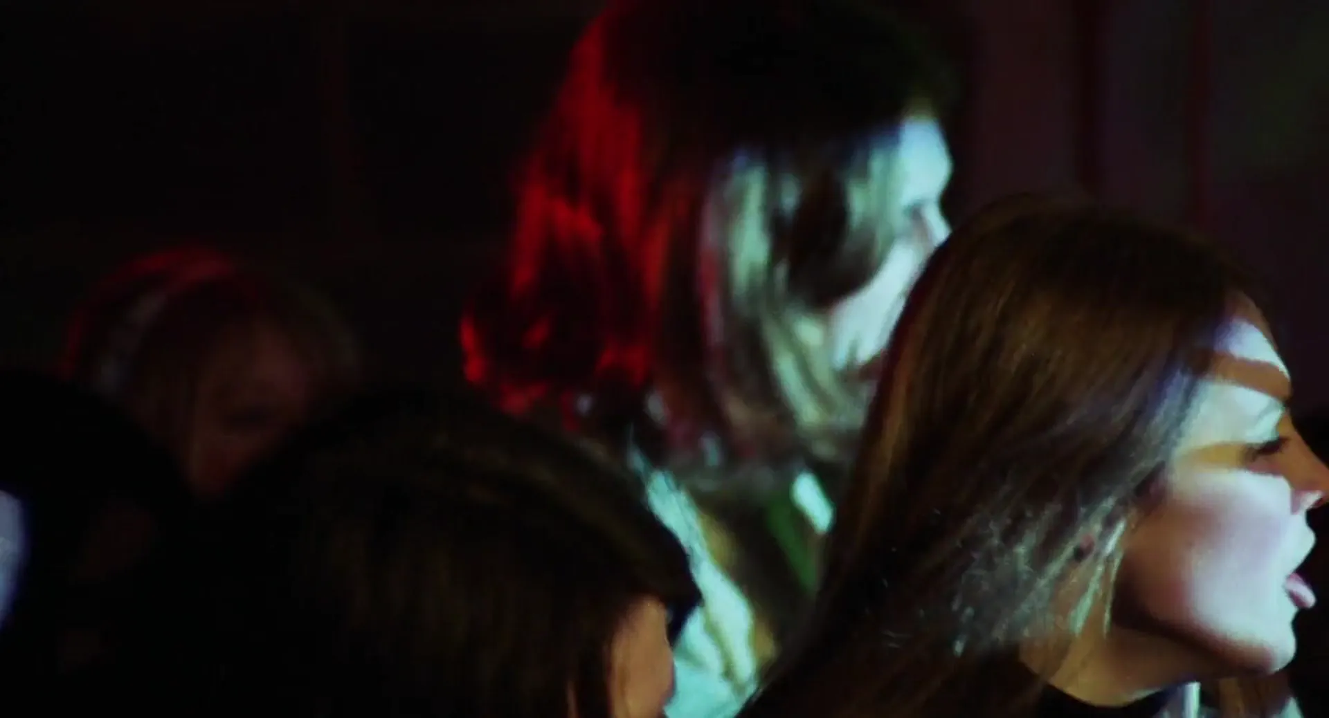 Double Face scene still 5