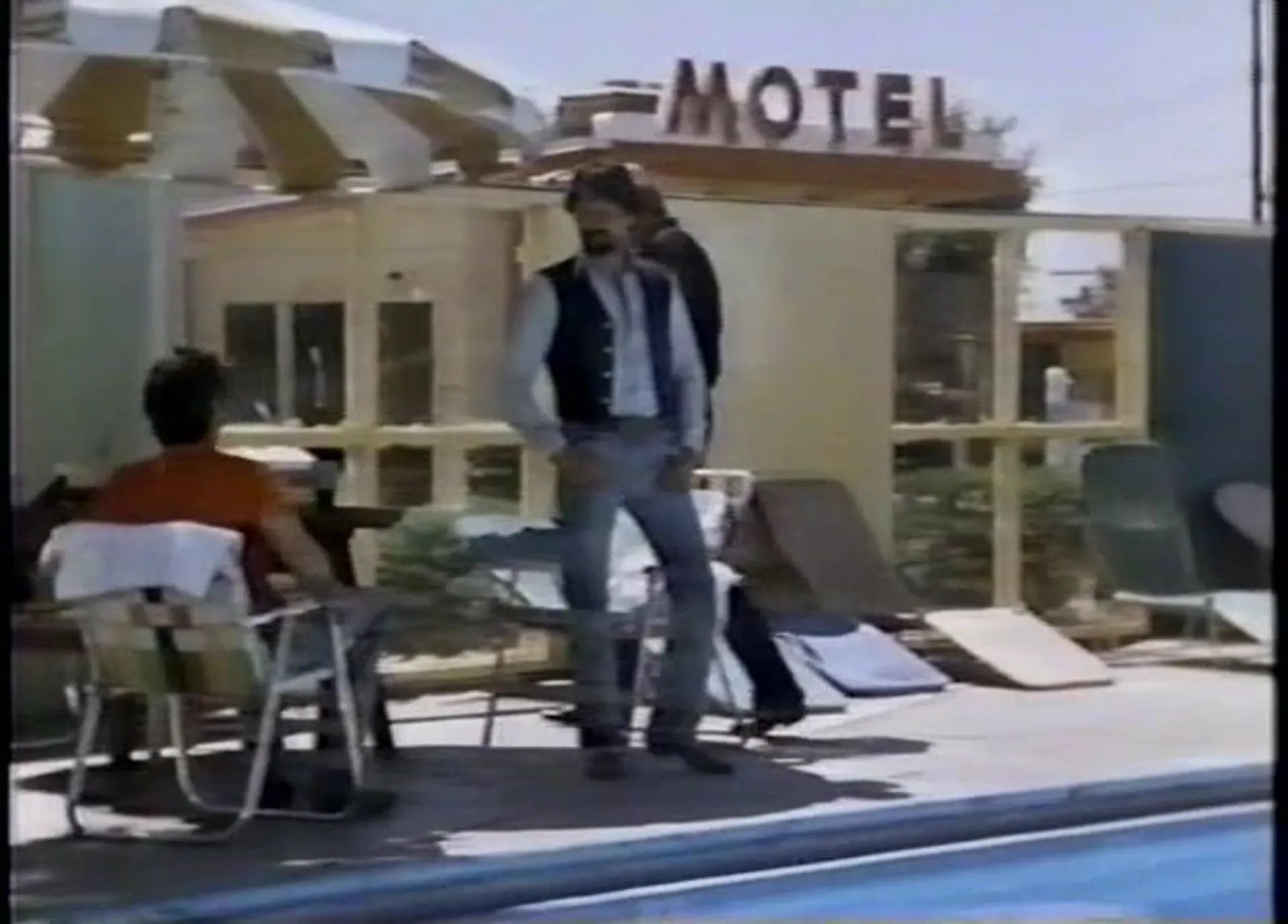 UFOria scene still 4