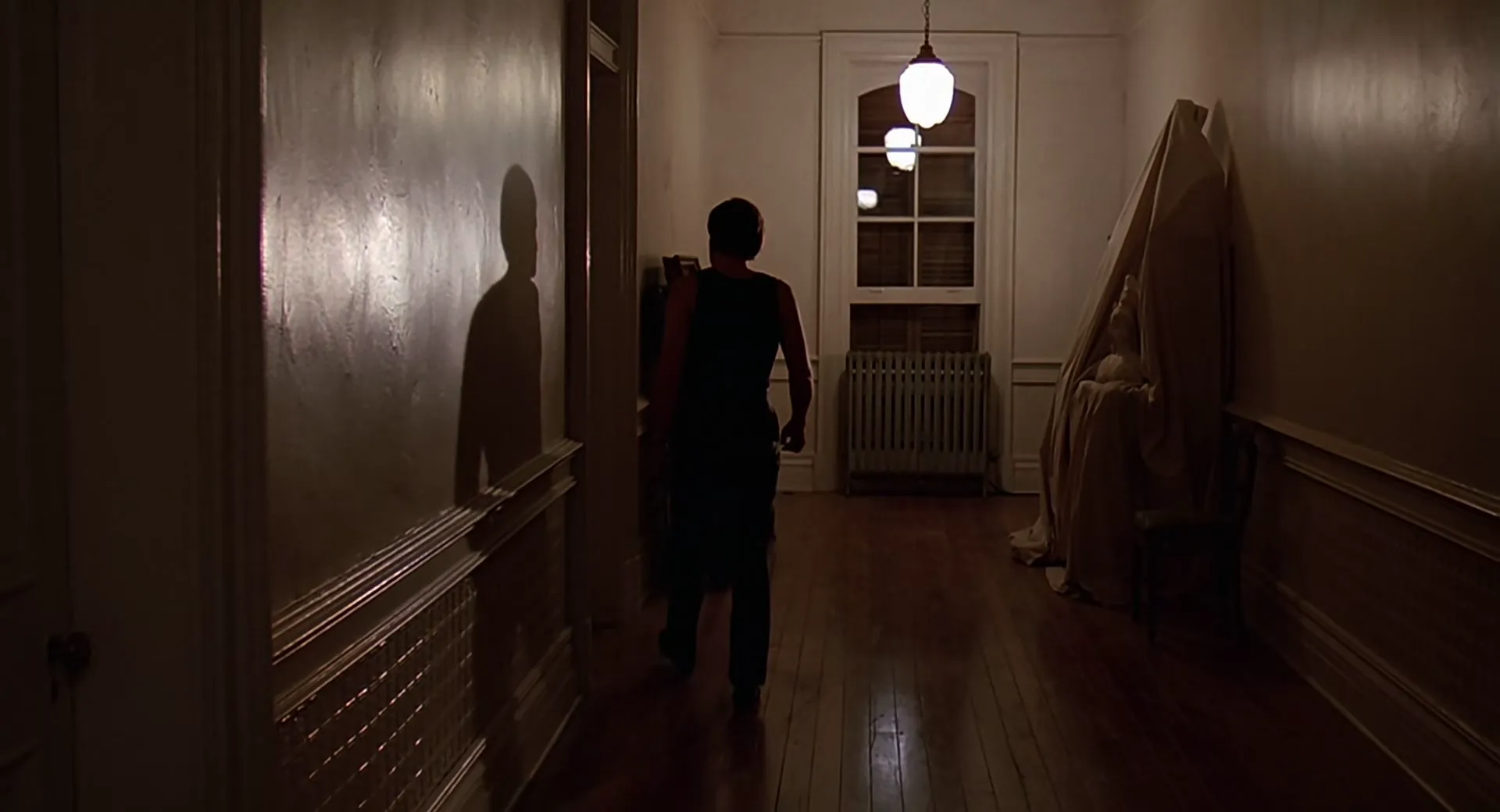 Cat People scene still 1