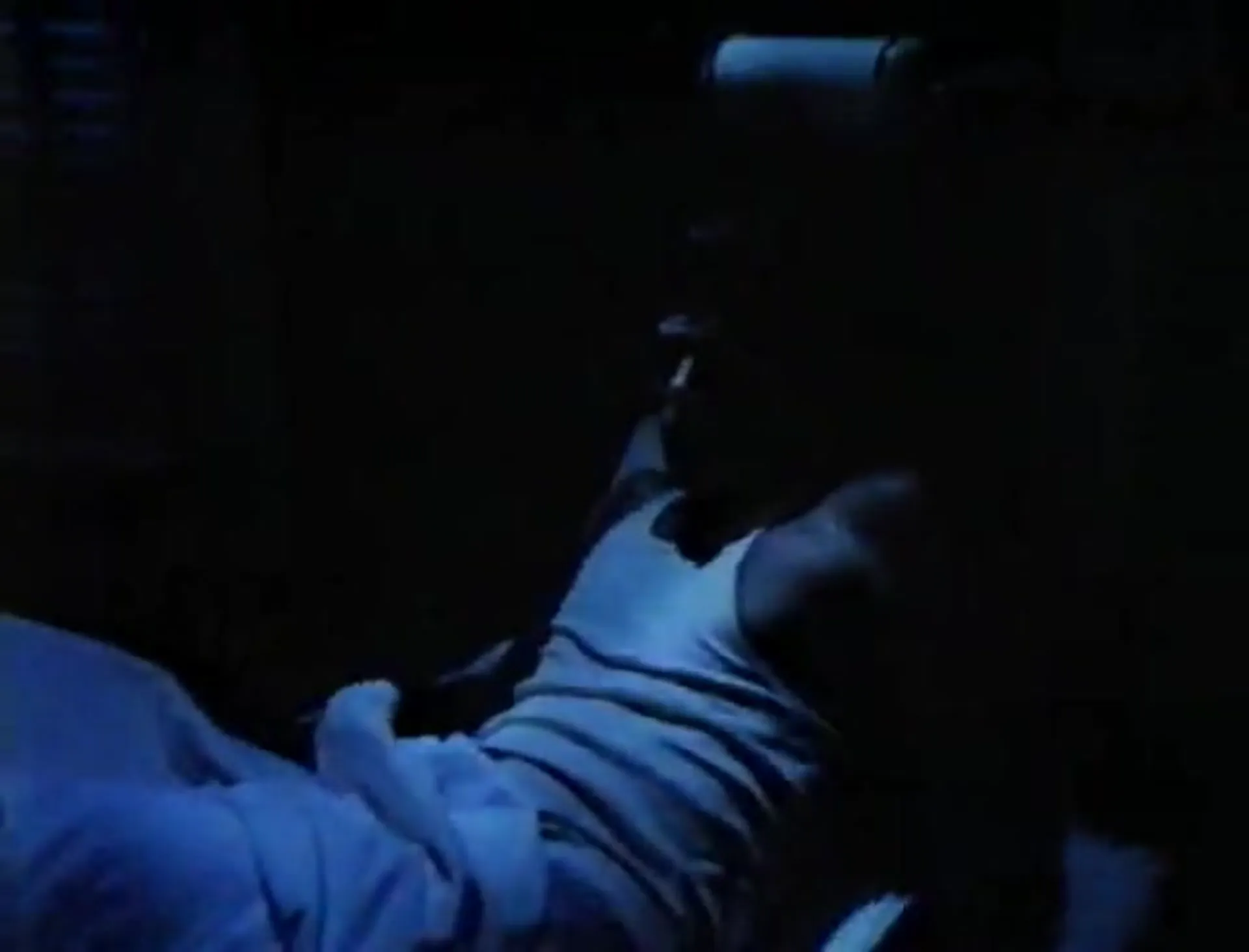 Mongrel scene still 4
