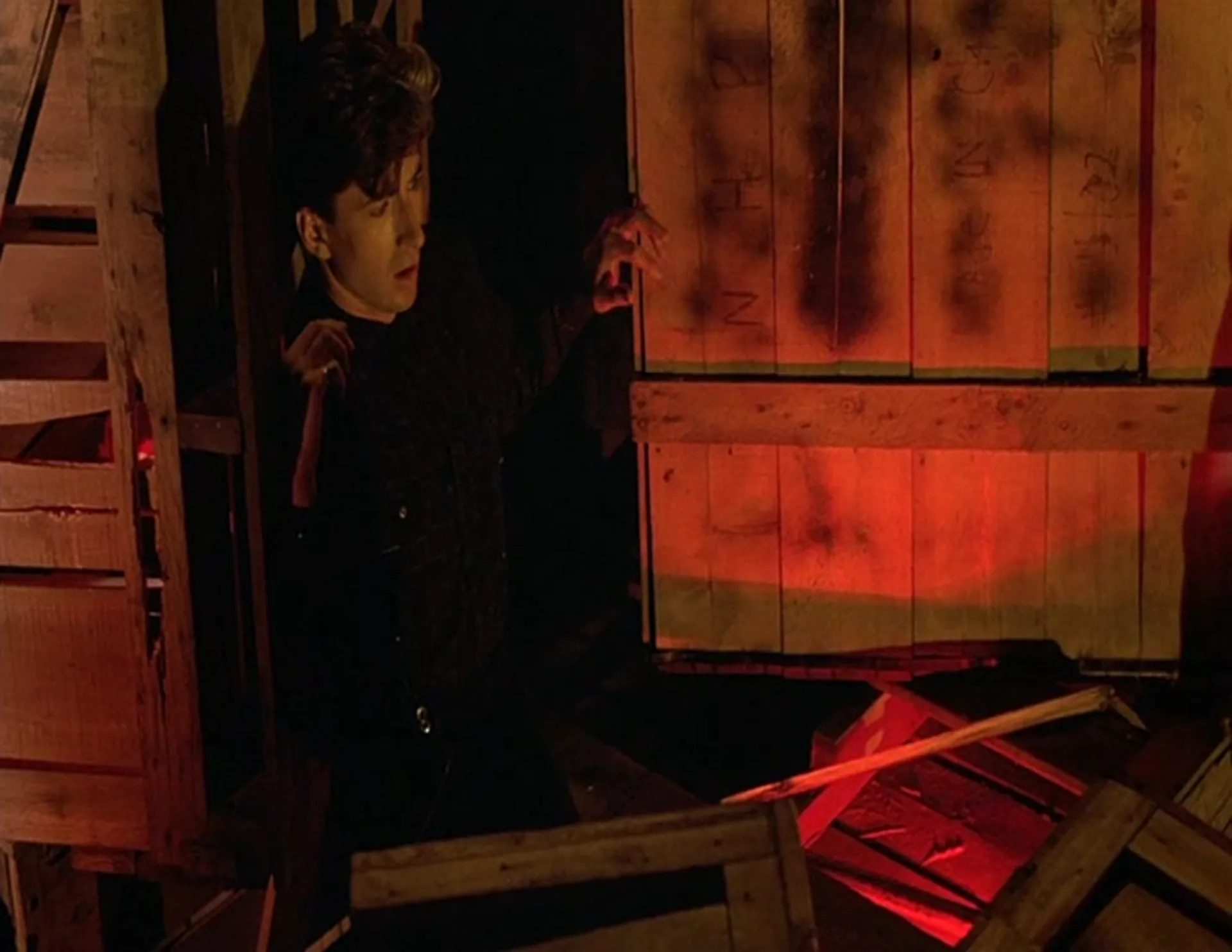 Dracula's Widow scene still 5