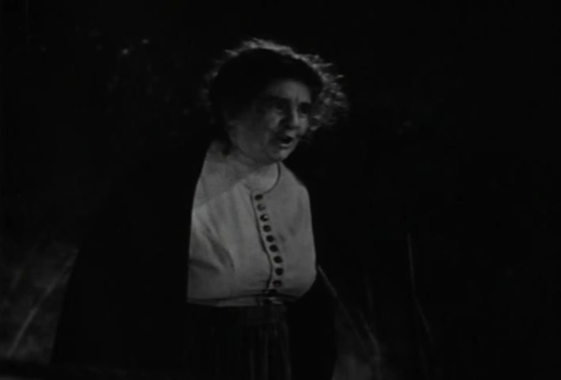 Strangler of the Swamp scene still 2