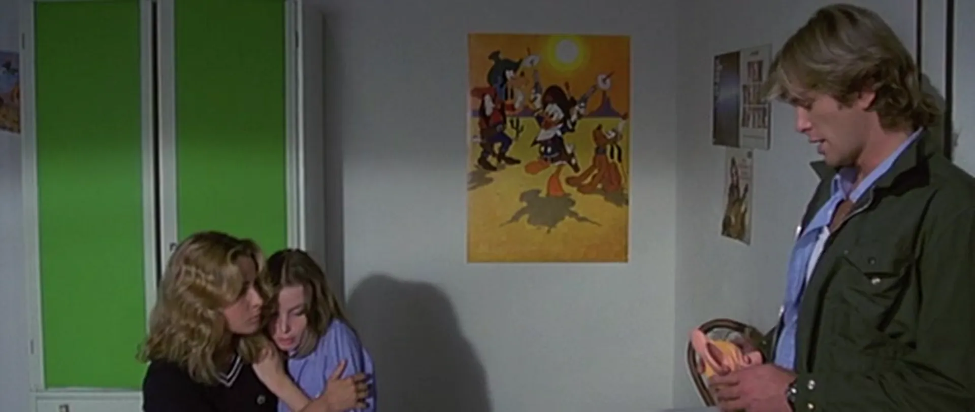 The Last House on the Beach scene still 2
