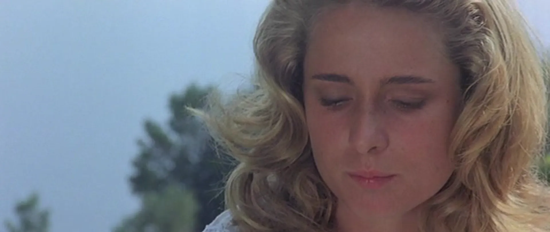 The Last House on the Beach scene still 3