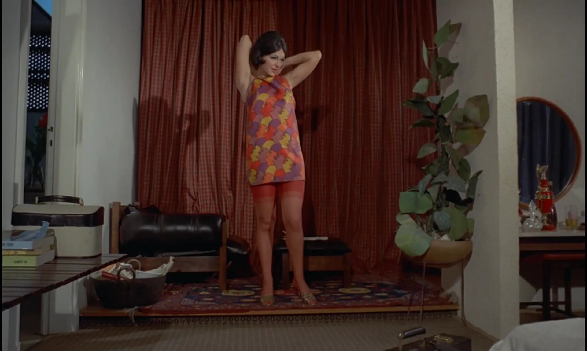 The Girl from Rio scene still 3
