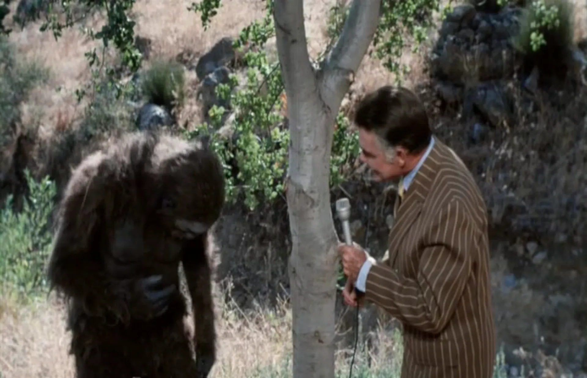 Schlock scene still 4