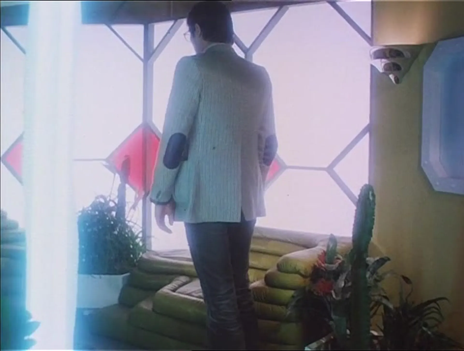 Spaced Out scene still 3