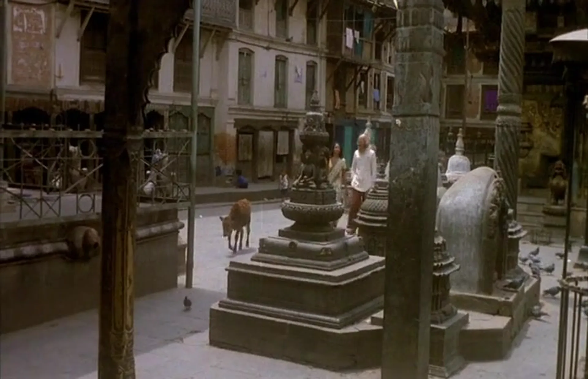 Emanuelle Around the World scene still 3