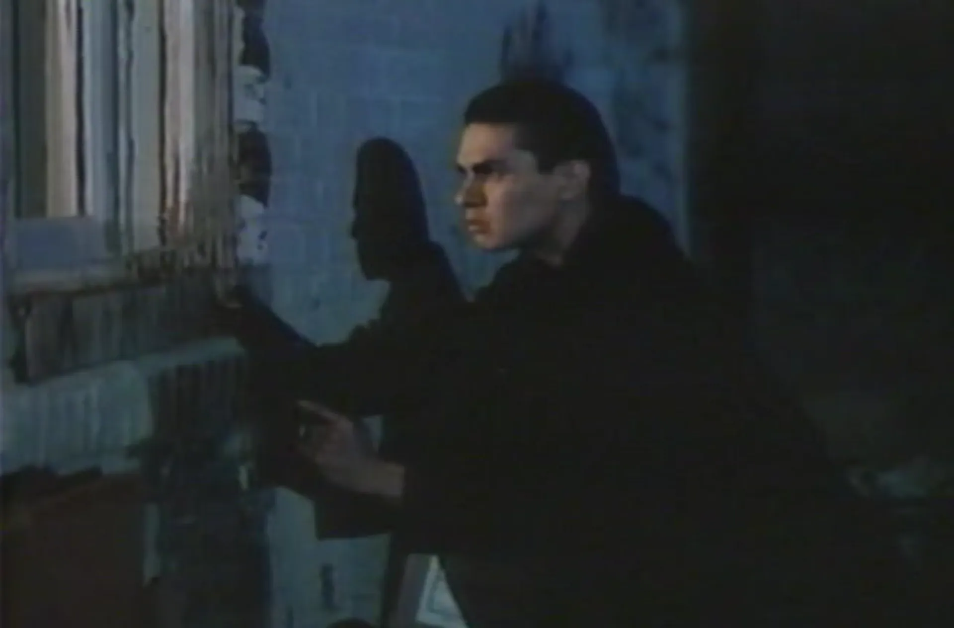 Alien Warrior scene still 5