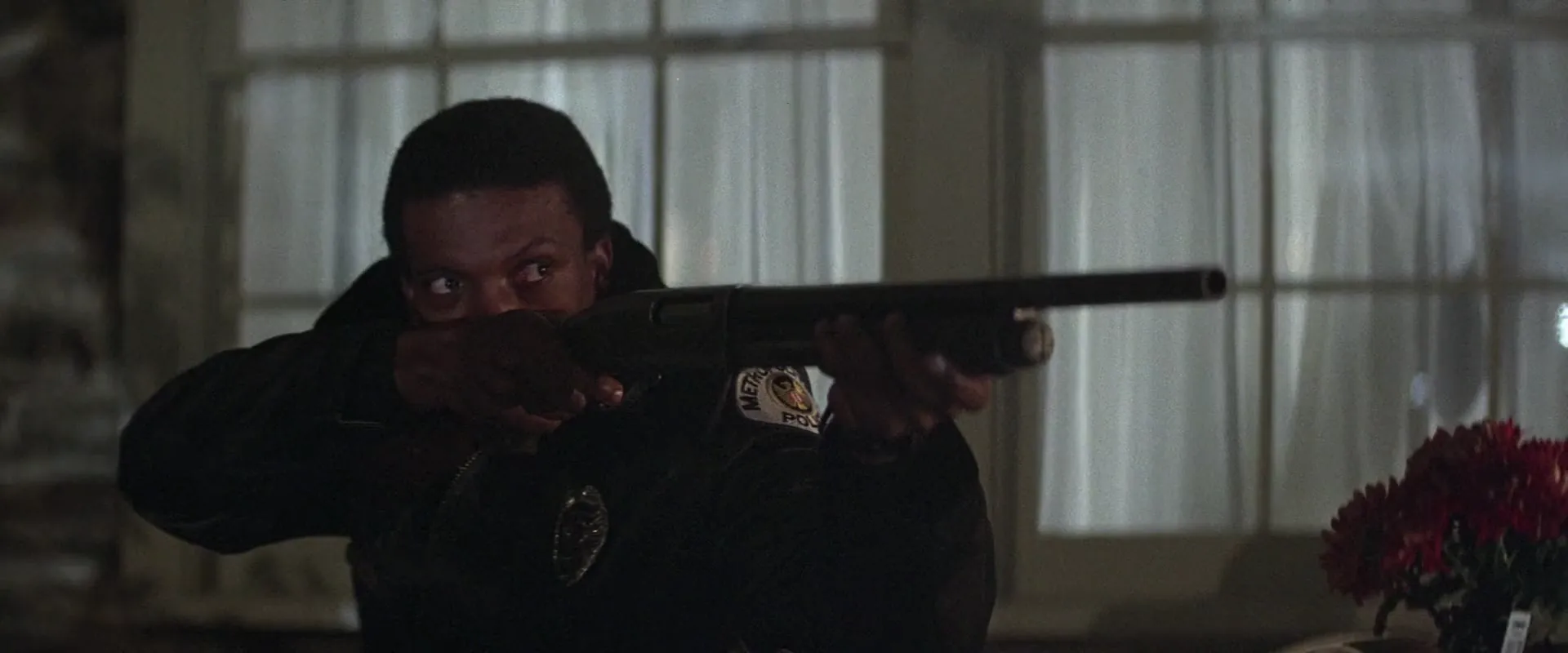 Blue Thunder scene still 1