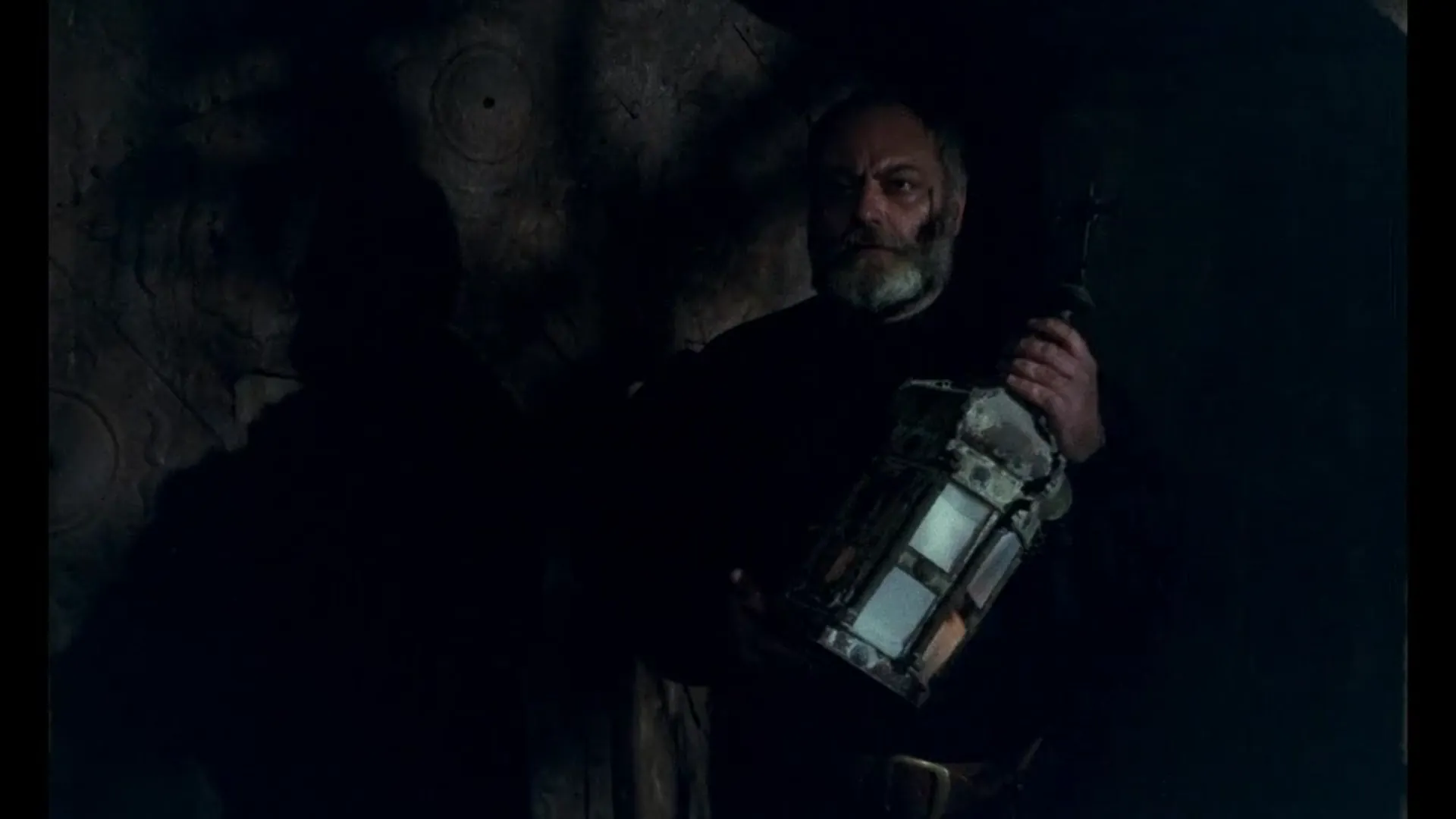 Castle of the Creeping Flesh scene still 3