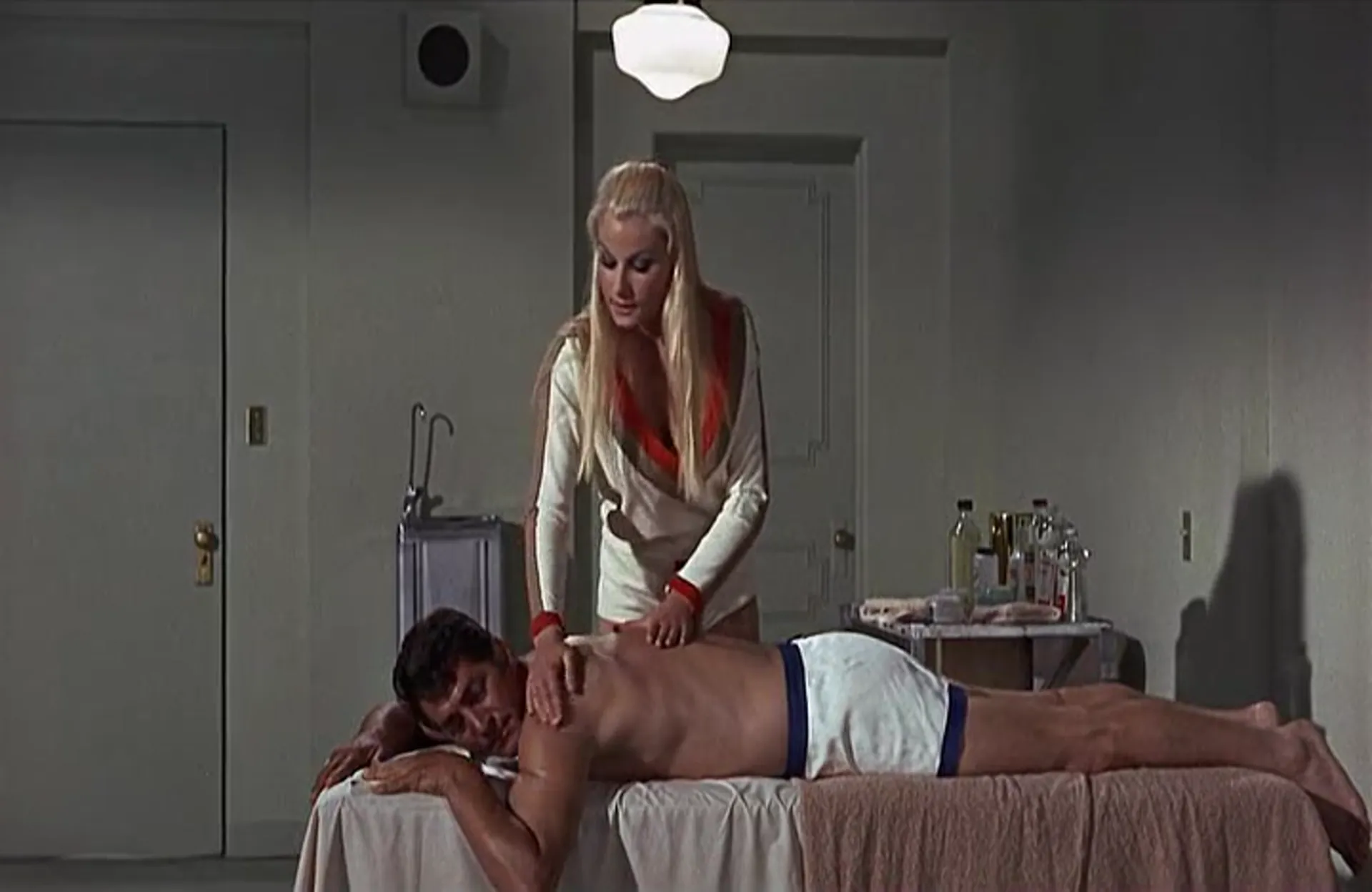 The Ambushers scene still 1