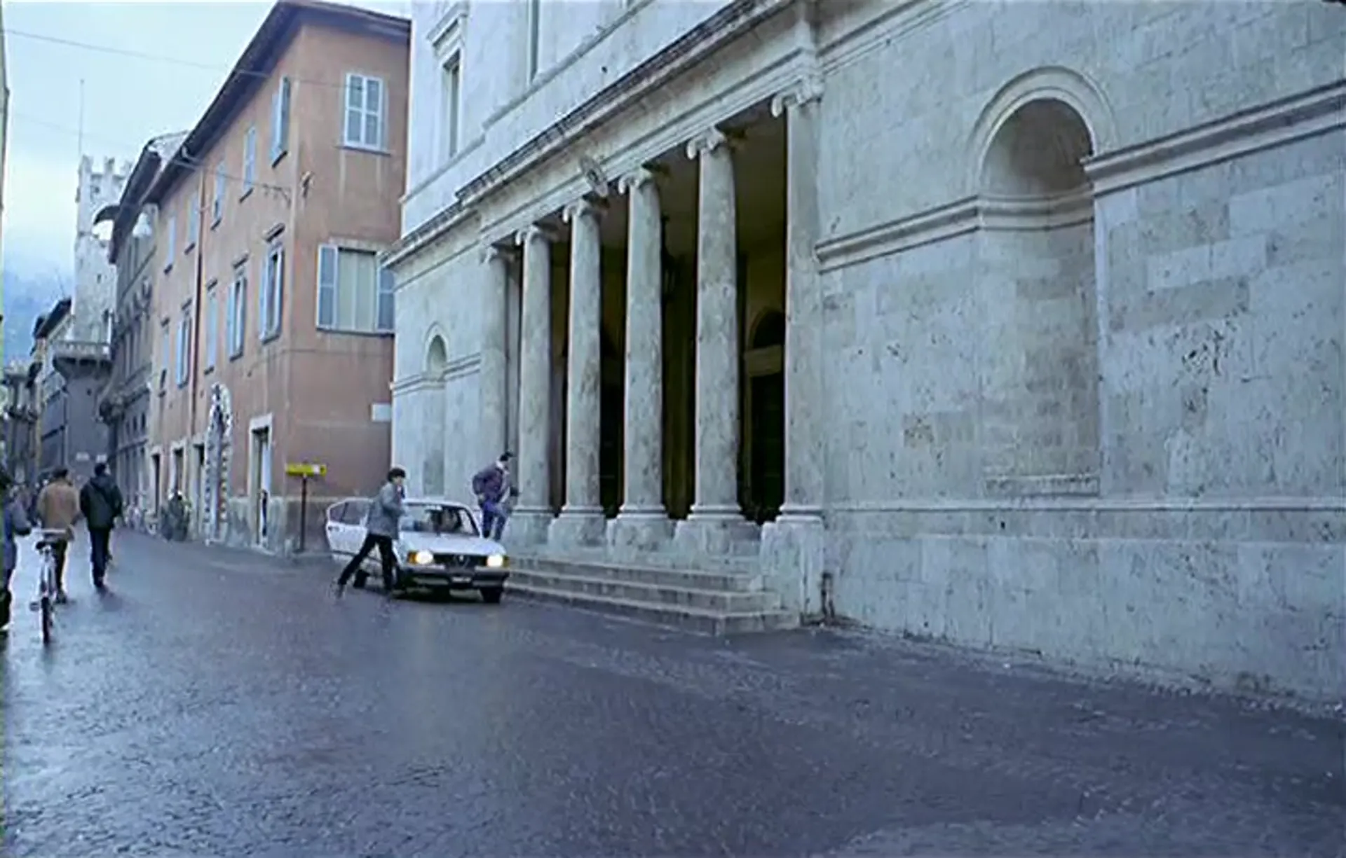 You'll Die at Midnight scene still 3