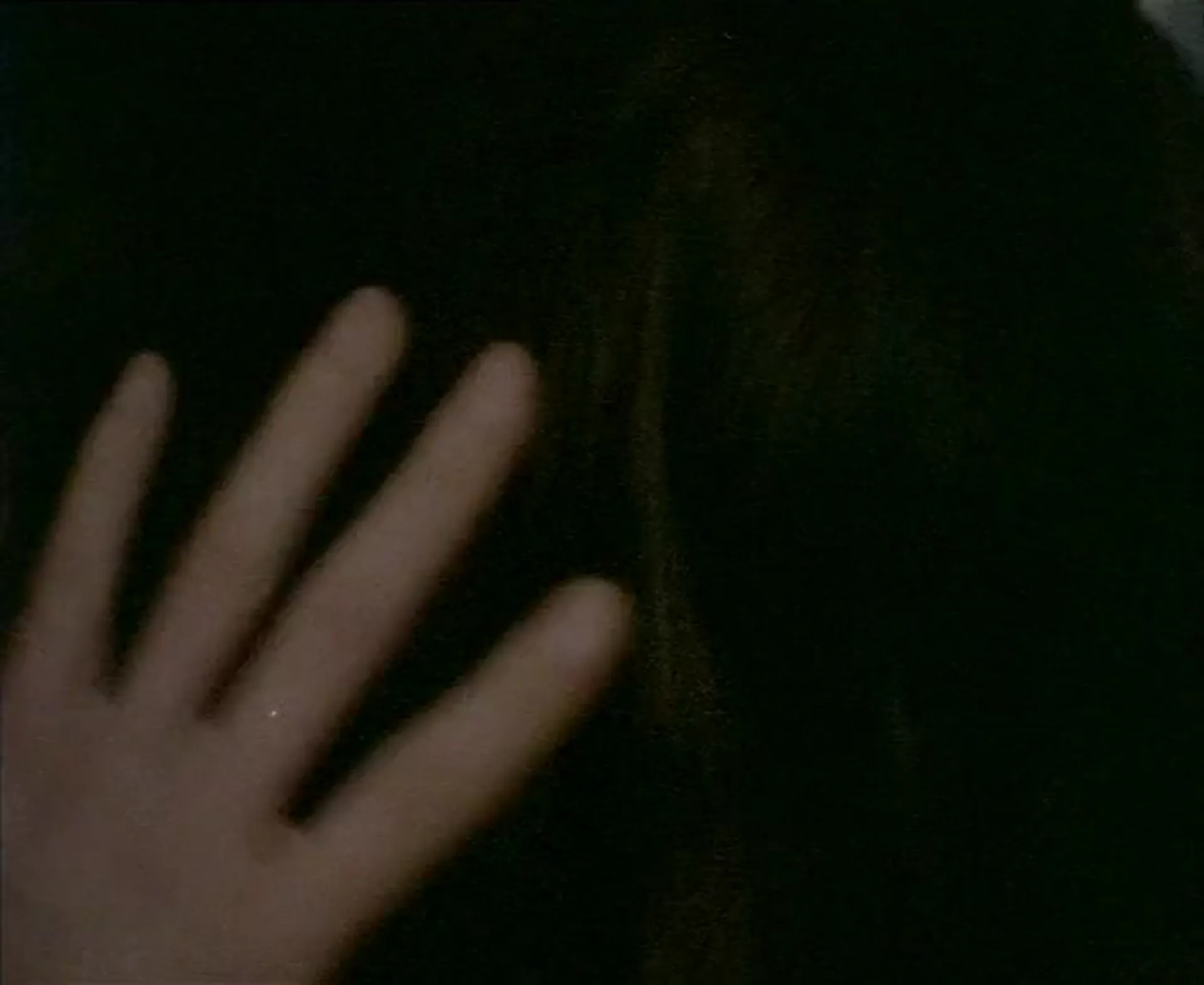 Burial Ground: The Nights of Terror scene still 1