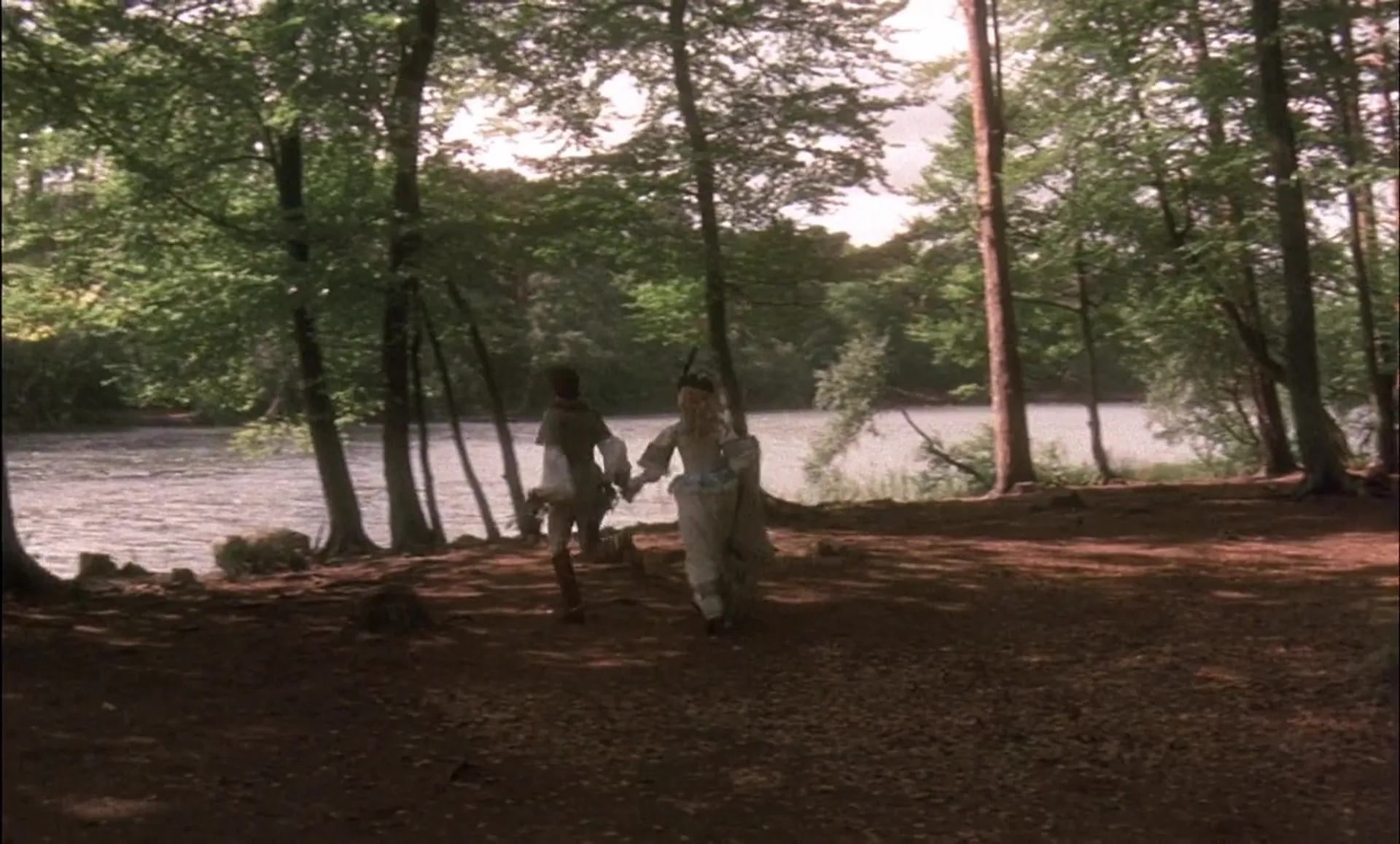 Countess Dracula scene still 5
