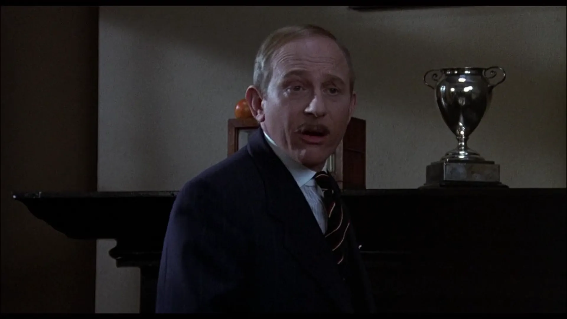 Dr. Phibes Rises Again scene still 4