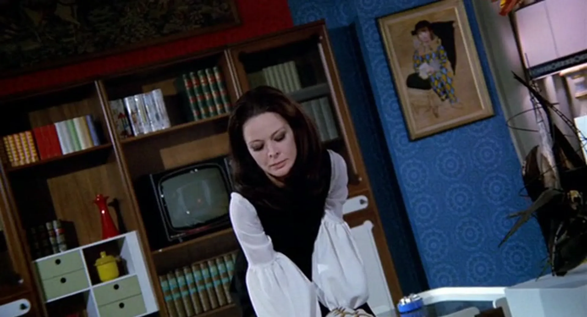 In the Folds of the Flesh scene still 4